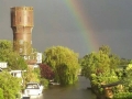 Regenboog boven de Schelpweg op vrijdag 9 mei - Foto Linda Lucas.