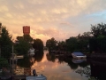 Schelpweg. Mooie lucht en spiegeling in het water. - Esther Giessenburg