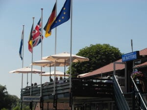 1077206_368465806614376_2017330454_o