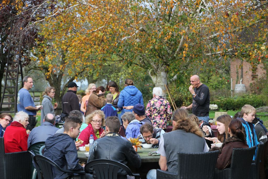 Welverdiende lunch - Natuurwerkdag De Peerdegaerdt