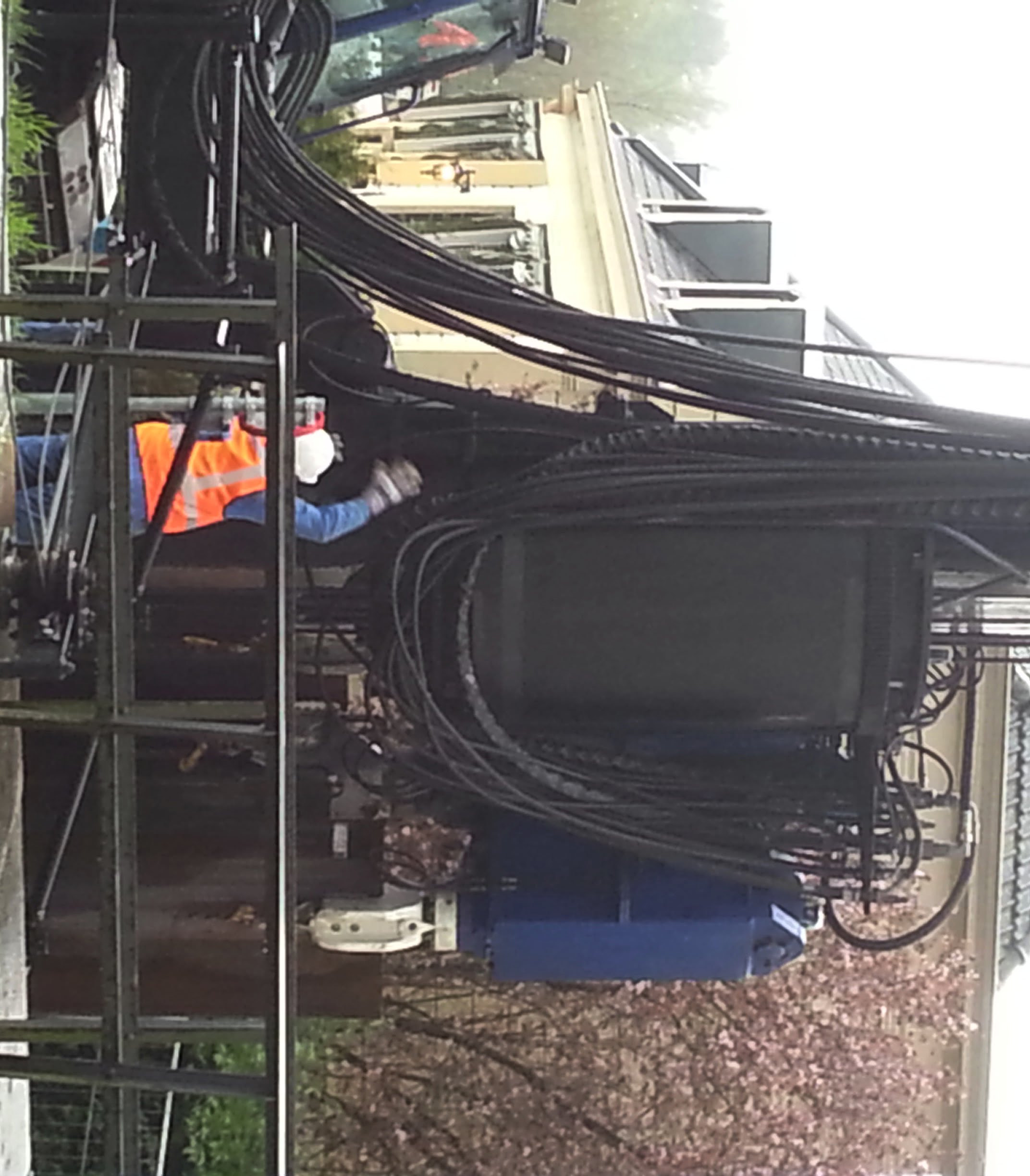 Strijen en Strijensas straks weer veilig damwanden gaan de grond in