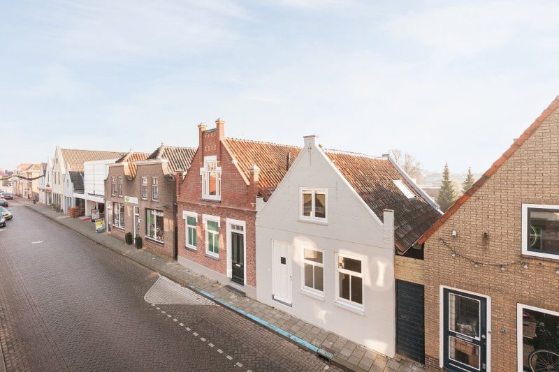 Bussen Blijven Voorlopig Nog Door De Boompjesstraat In Strijen Rijden 