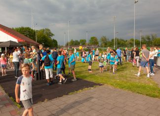 Foto’s “ De 4 van Strien” Avondvierdaagse Dinsdag 22 mei 2018