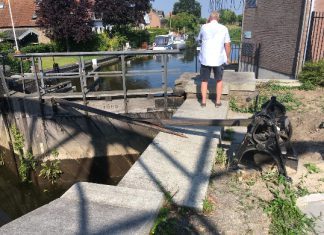 De Sluis in Strijensas is tijdelijk buiten gebruik vanwege afgebroken balk