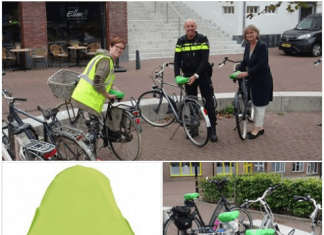 Actieweek tegen fietsendiefstal in de Hoeksche Waard, met groene zadelhoesjes worden fiets eigenaren gewaarschuwd