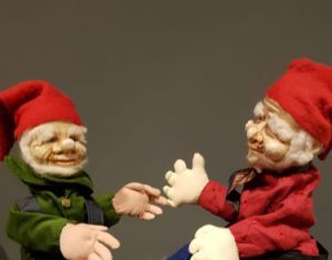 Zaterdag poppentheater ‘Freek en de vliegende krokodil’ bij Ludiek in Strijen