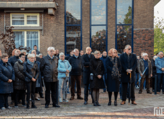 Indrukwekkende dodenherdenking in Strijen