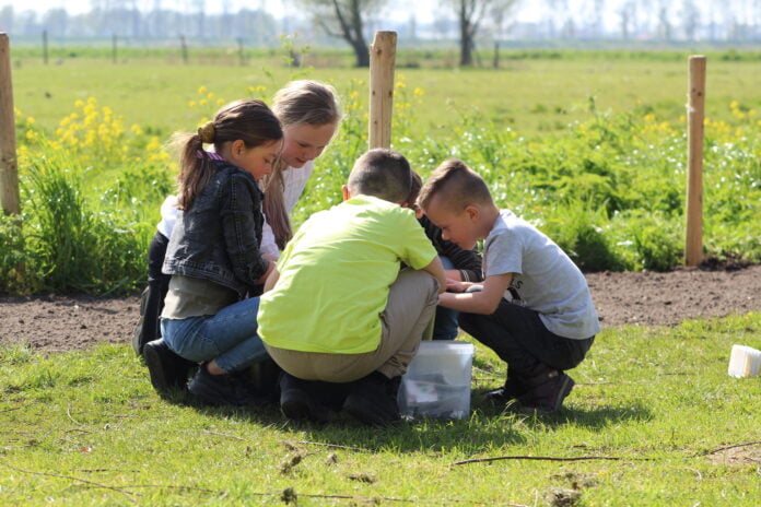 35406465-06EE-4B40-ACB5-E75CD54DD1C0