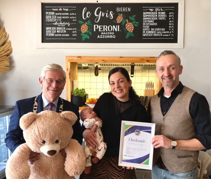 Eerste-Hoeksche-Waardse-baby-2023-Lucas-van-der-Hoek-2-2048x1736