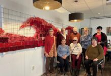 Haak- en breiclub verbindt mensen in buurthuis MeMekaer